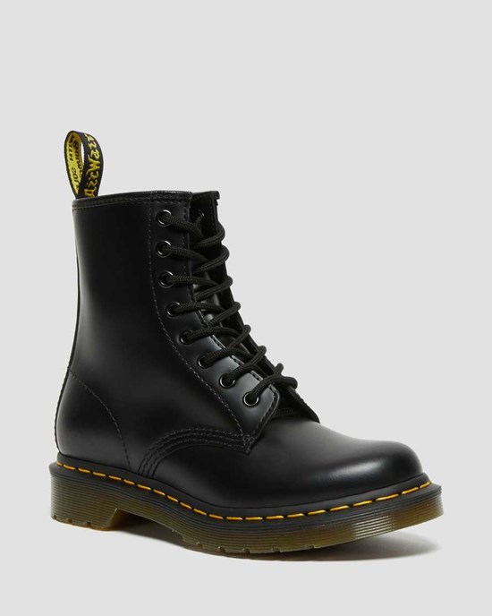 Black Smooth Leather Women's Dr Martens 1460 Smooth Leather Lace Up Boots | CKW-896043