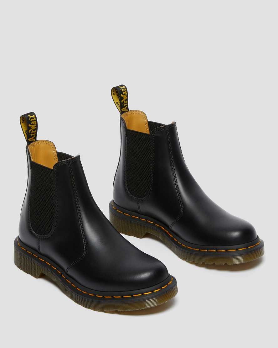 Black Smooth Leather Women's Dr Martens 2976 Smooth Leather Chelsea Boots | CDZ-063182