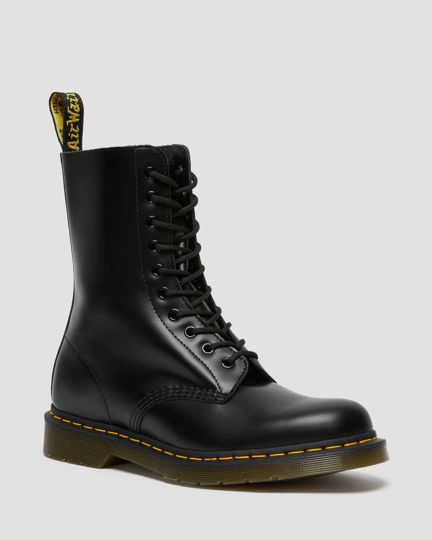 Black Smooth Leather Women\'s Dr Martens 1490 Smooth Leather Lace Up Boots | OUZ-470916