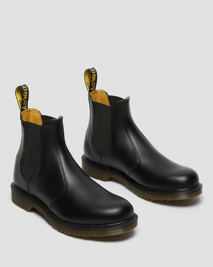 Black Smooth Leather Women's Dr Martens 2976 Smooth Leather Chelsea Boots | TWL-369781
