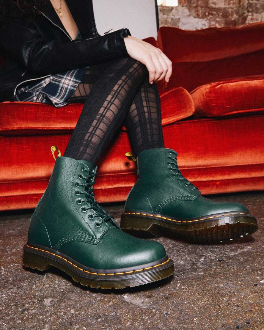 Green Virginia Women's Dr Martens 1460 Pascal Virginia Leather Lace Up Boots | JBE-438591