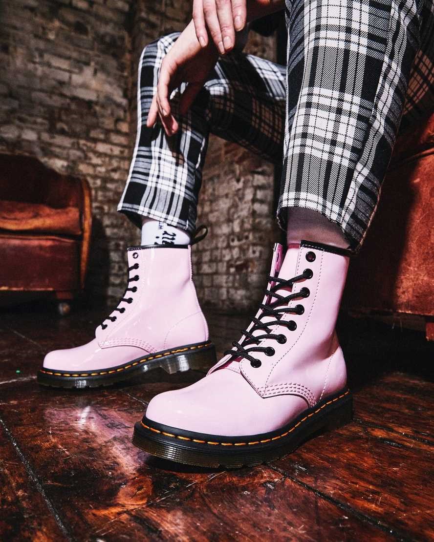 Pale Pink Patent Lamper Women's Dr Martens 1460 Patent Leather Lace Up Boots | YHG-415298