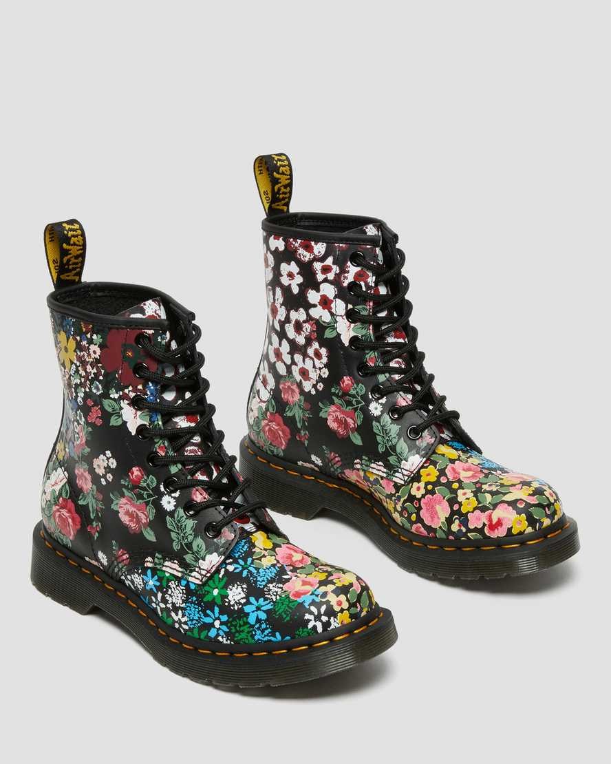 White Floral Mash Up Backhand Women's Dr Martens 1460 Pascal Floral Mash Up Leather Lace Up Boots | VUZ-685347