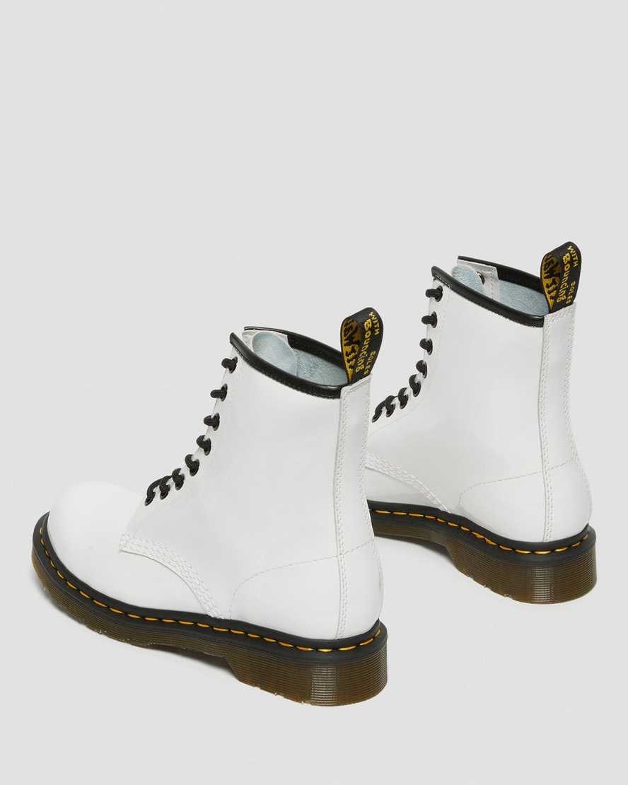White Patent Lamper Women's Dr Martens 1460 Patent Leather Lace Up Boots | ZVD-063285