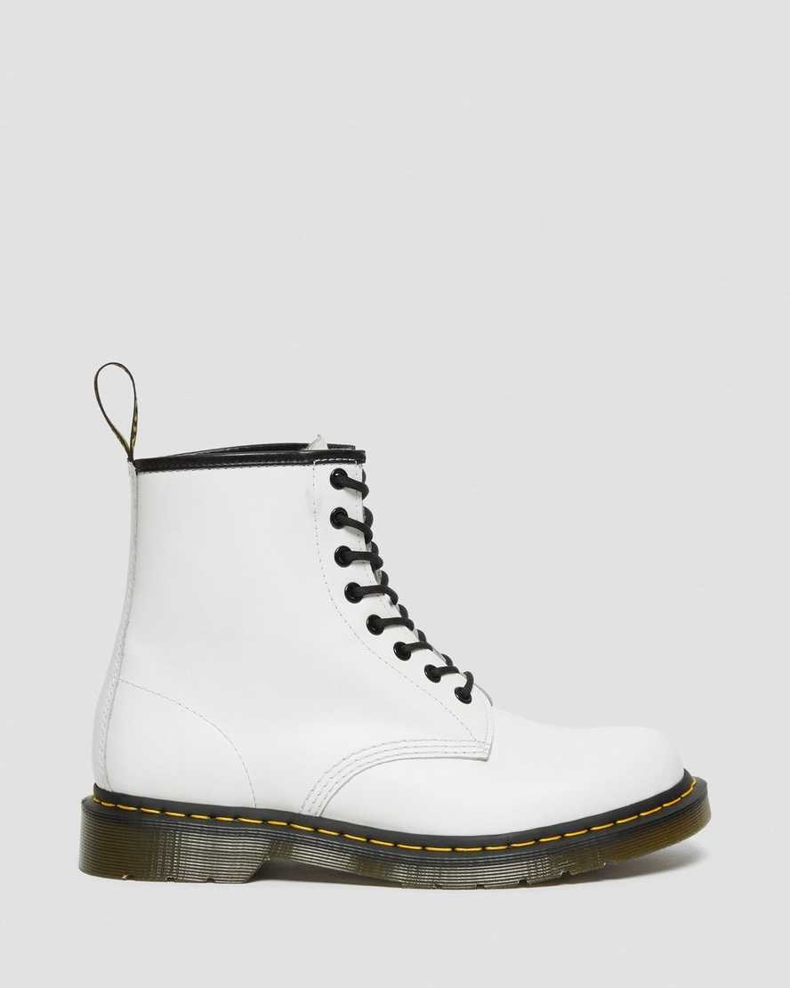 White Smooth Leather Women's Dr Martens 1460 Smooth Leather Lace Up Boots | UWH-049815